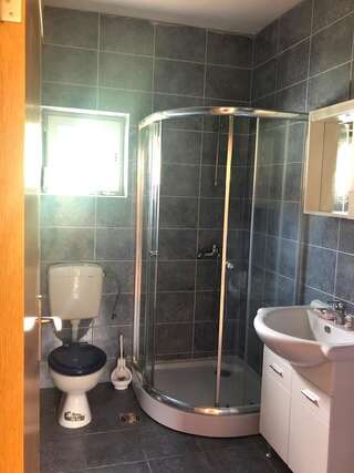 Апартаменты Apartments Simic Каменари Стандартные апартаменты-9