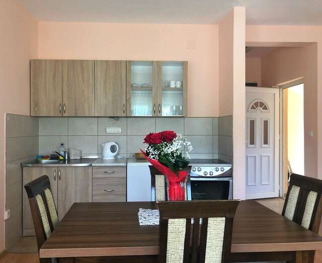 Апартаменты Apartments Simic Каменари-11